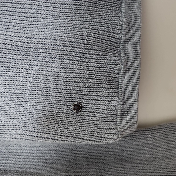 Lululemon The Sweater Better Grey Womens Size 6 - Picture 7 of 7